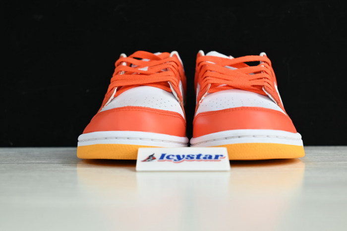 Nike Dunk Low WMNS “University Gold” DQ4690-800