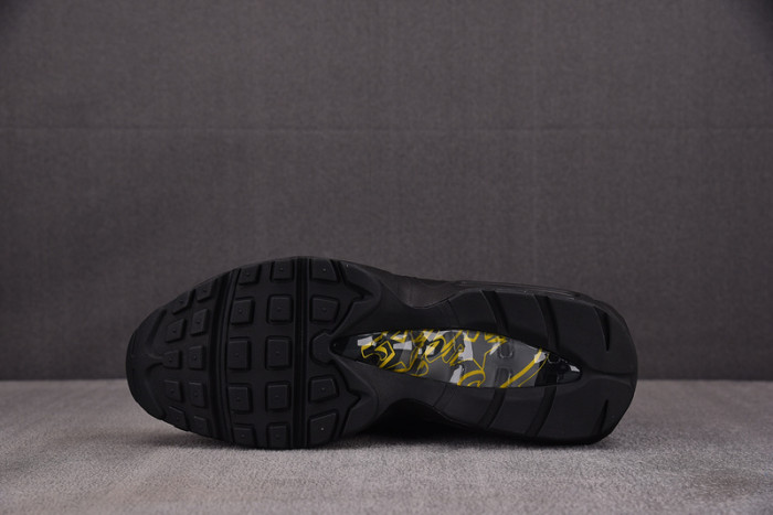 Corteiz x NIKE Air Max 95 SP 