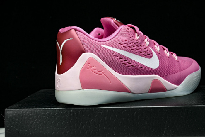 Nike Kobe 9 EM Protro 