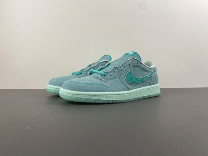 Air Jordan 1 Retro Low OG ''Washed Teal'' HQ8111-300