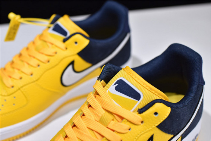 Nike Air Force 1 07 Lv8 AO2439-700