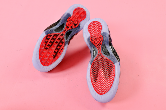 NIKE AIR FOAMPOSITE ONE LNY QS "LUNAR NEW YEAR 2018" AO7541-006