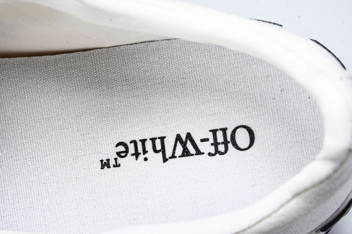 OFW Sneakers OW10035