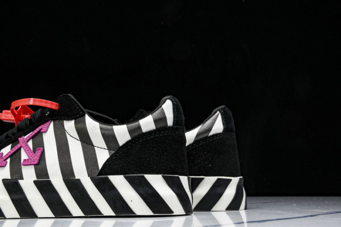 OFW Sneakers OW10038