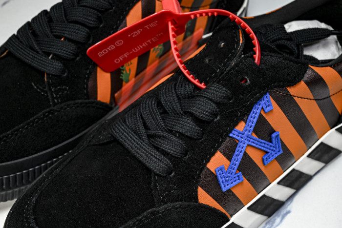 OFW Sneakers OW10039