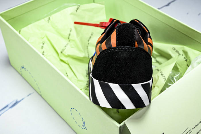 OFW Sneakers OW10039