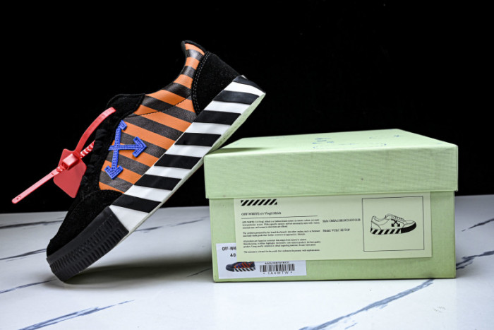 OFW Sneakers OW10039