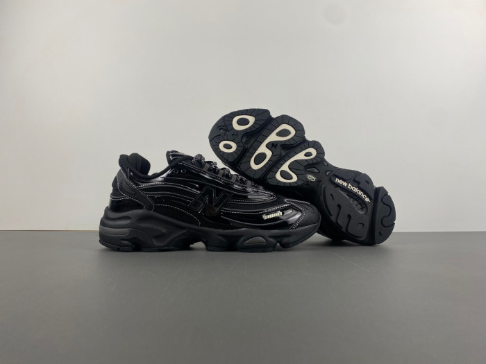 NEW BALANCE SNEAKER NB122