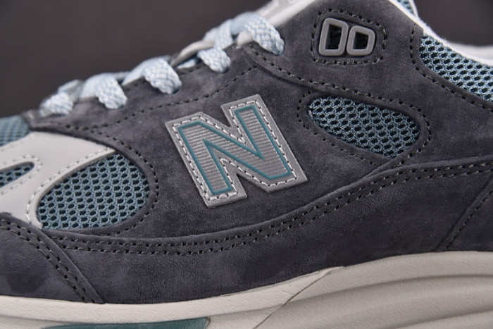 New Balance Kith x 991v2 Made in England 