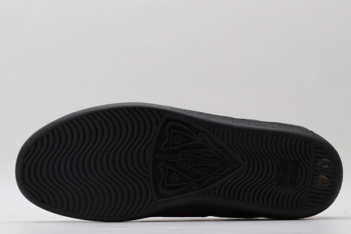 G*u*i* trainer sneaker43